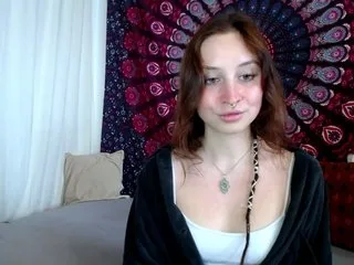 adalynflirt photo 9