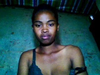 allycha1 photo 10