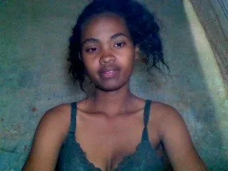 allycha1 photo 18