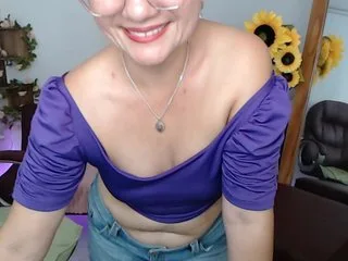 ana-milf photo 9