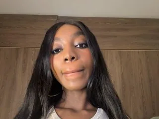 anaisbeily photo 17