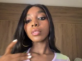 anaisbeily photo 13