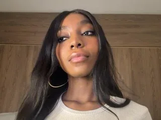 anaisbeily photo 17