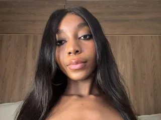 anaisbeily photo 20