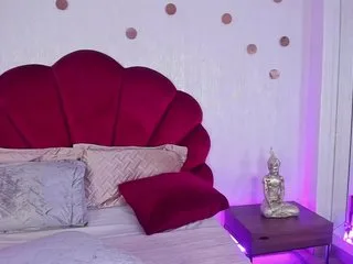 andreapink highlight 19