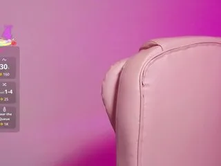 arianahotariana photo 8