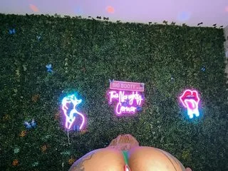 bigbuttsarena highlight 6