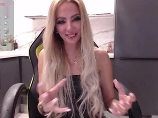 blondalina photo 17