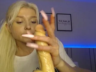 blondyli photo 15