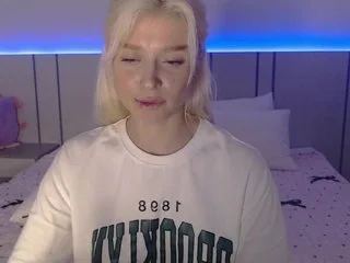 blondyli photo 16