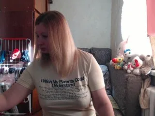 bustyblondy photo 14