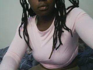 diasyafterdark photo 12
