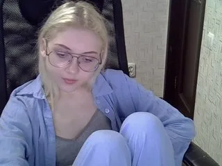 dream-lily photo 17
