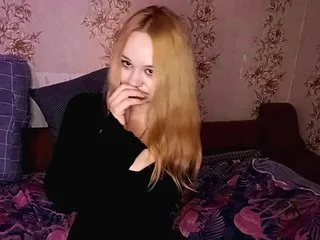 emileeblossom photo 16