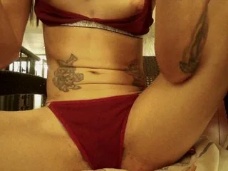 emmaherby1 photo 10