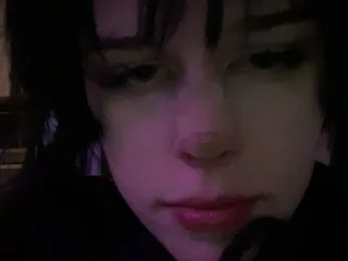 emog1rl photo 9