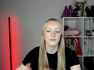 evelynblond highlight 20
