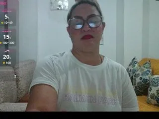 hotmommyxxx photo 17