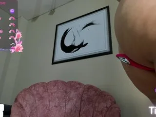 julisinangel photo 8