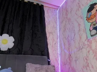 laurencamila1 highlight 19