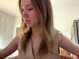lisasmall highlight 5