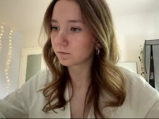 lisasmall highlight 20
