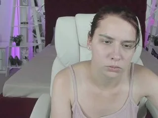 livia-shy highlight 10