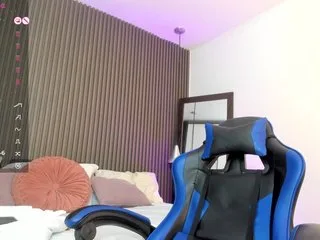 lizzarobert highlight 6