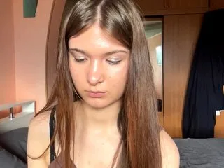 lydiachey photo 13