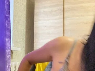 miatorres photo 8