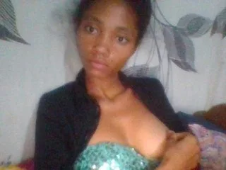 monicaxa photo 17
