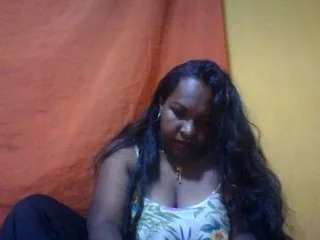 niella1 photo 11