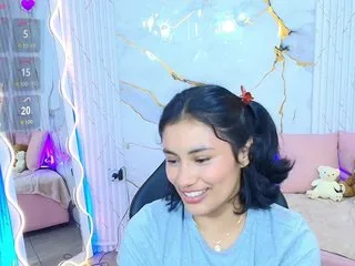peachy-tay photo 17