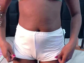 petitelittleebony photo 13