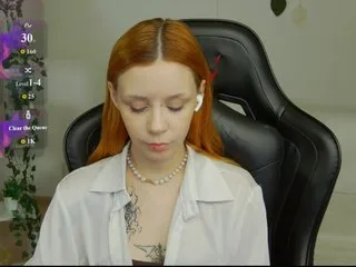 rachel-lips photo 7
