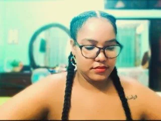 sarahlove16 highlight 18