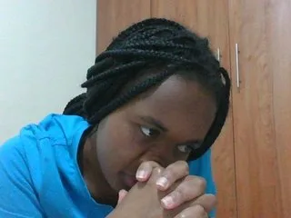 shanizz001 photo 16