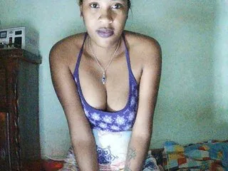 triciabella photo 19