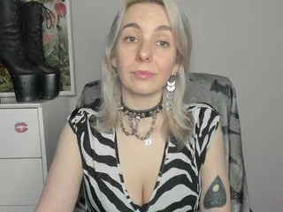 velvetanne photo 15