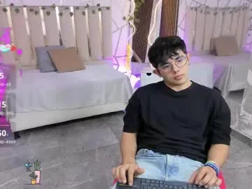 axelnoir_tay