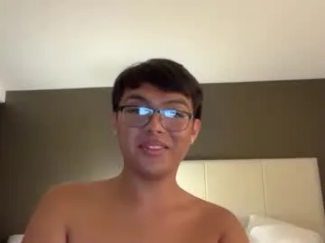 hazeldelacourx