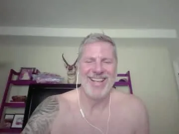 kevin_cums4u