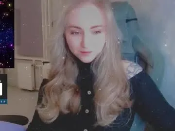 kira_love_sleep