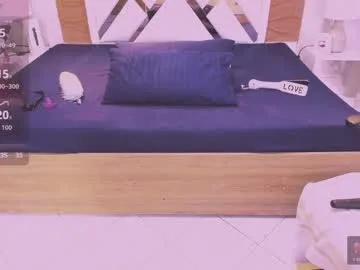 laura_riley