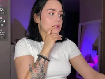 lola_purr