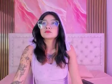 lucy_boobss