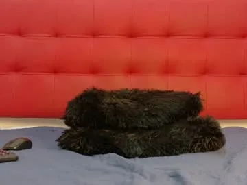 mia_collins_7