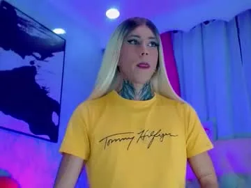 oliviahot01