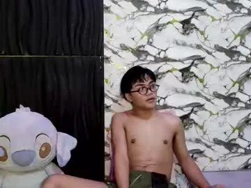 pixie_hugecock
