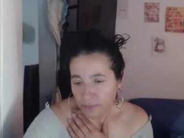 yasmin_love85